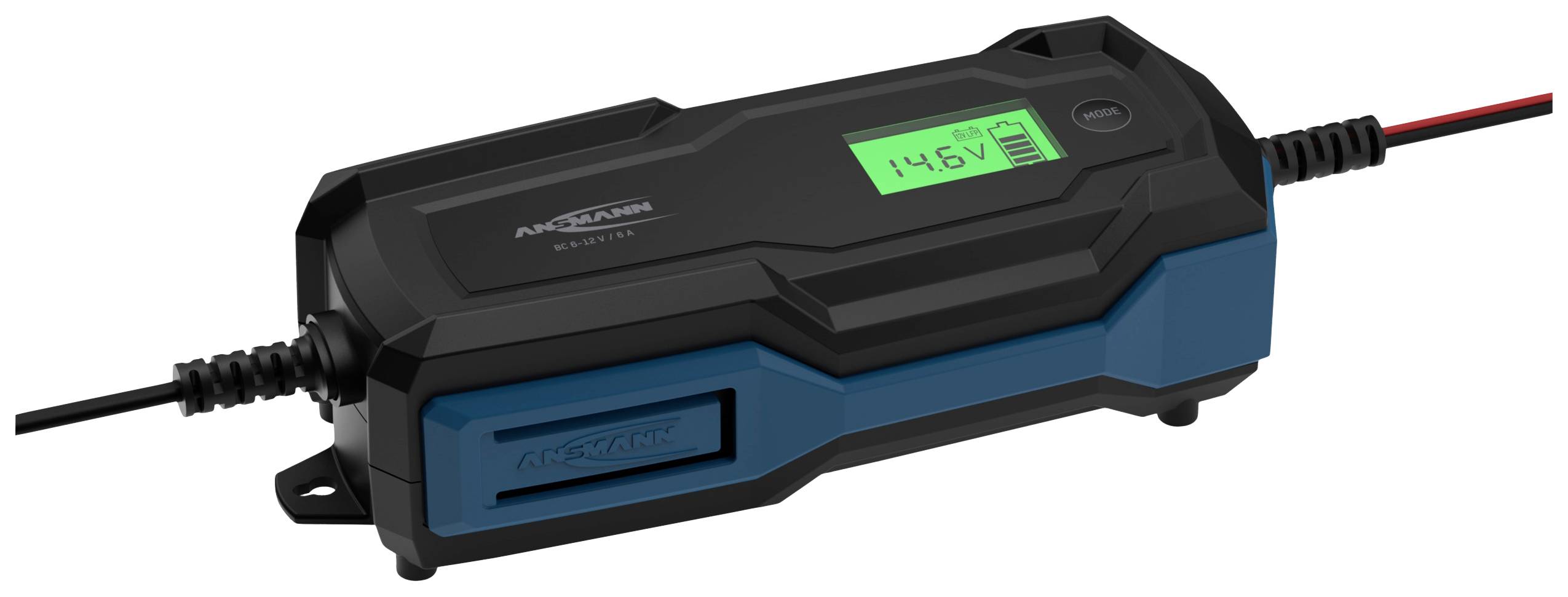 Ein kompaktes Batterieladegerät mit digitalem Display zeigt '14.6V'. Schwarzes Gehäuse mit blauen Akzenten, angeschlossene Kabel.