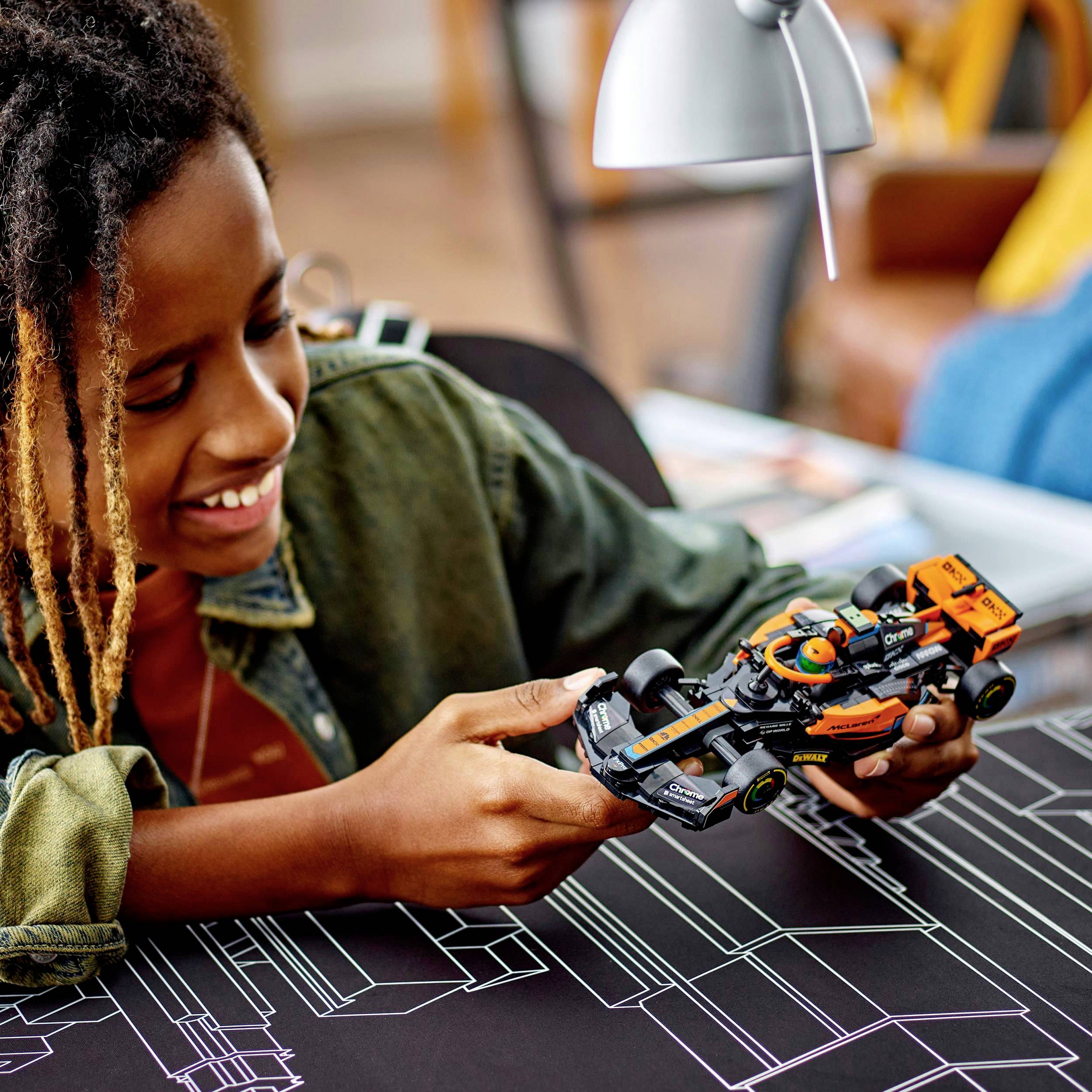 LEGO Speed Champions McLaren Formel 1 Rennwagen 2023, Spielzeug für Kinder ab 9 Jahren,Geschenkidee