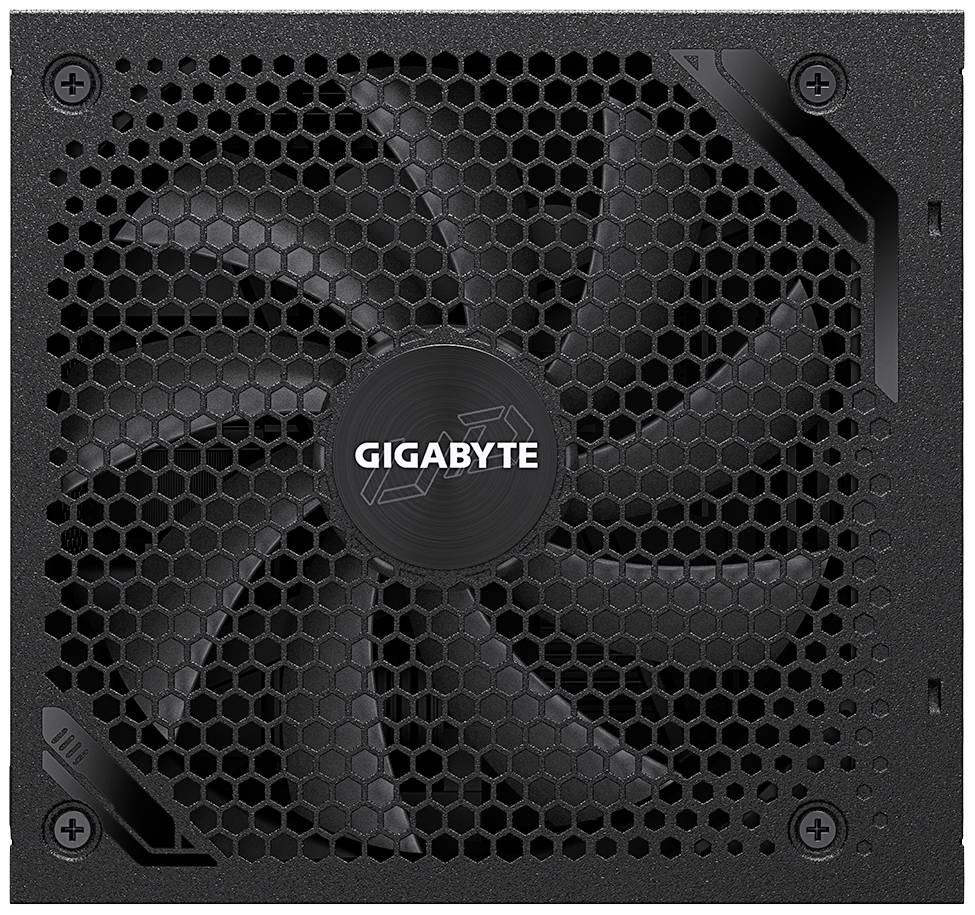 Netzteil von Gigabyte mit schwarzem Lüfter und sechseckigen Lüftungsschlitzen, zentral platziertes Logo.