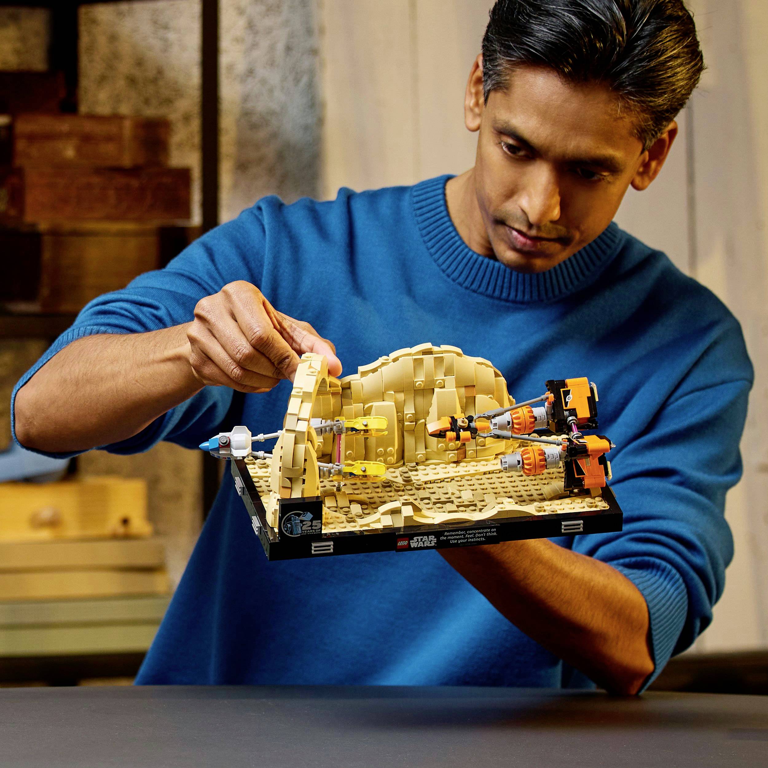 75380 LEGO® STAR WARS™ Podrennen in Mos Espa – Diorama