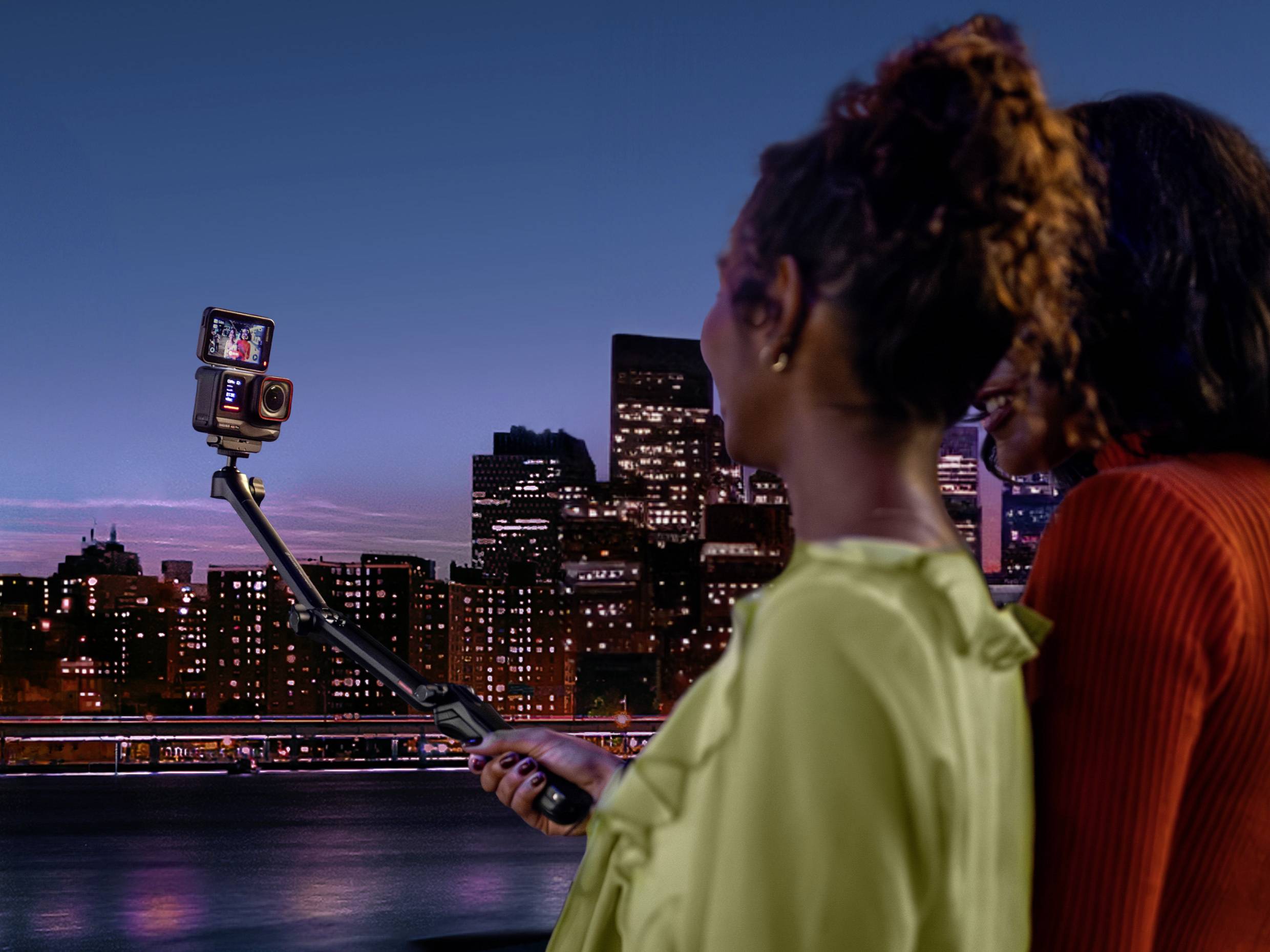 Insta360 Ace Pro Action Cam 8K, 4K, 2.7K, Full-HD, Zeitlupe, Zeitraffer, Touch-Screen, Bluetooth, WLAN, Wasserfest