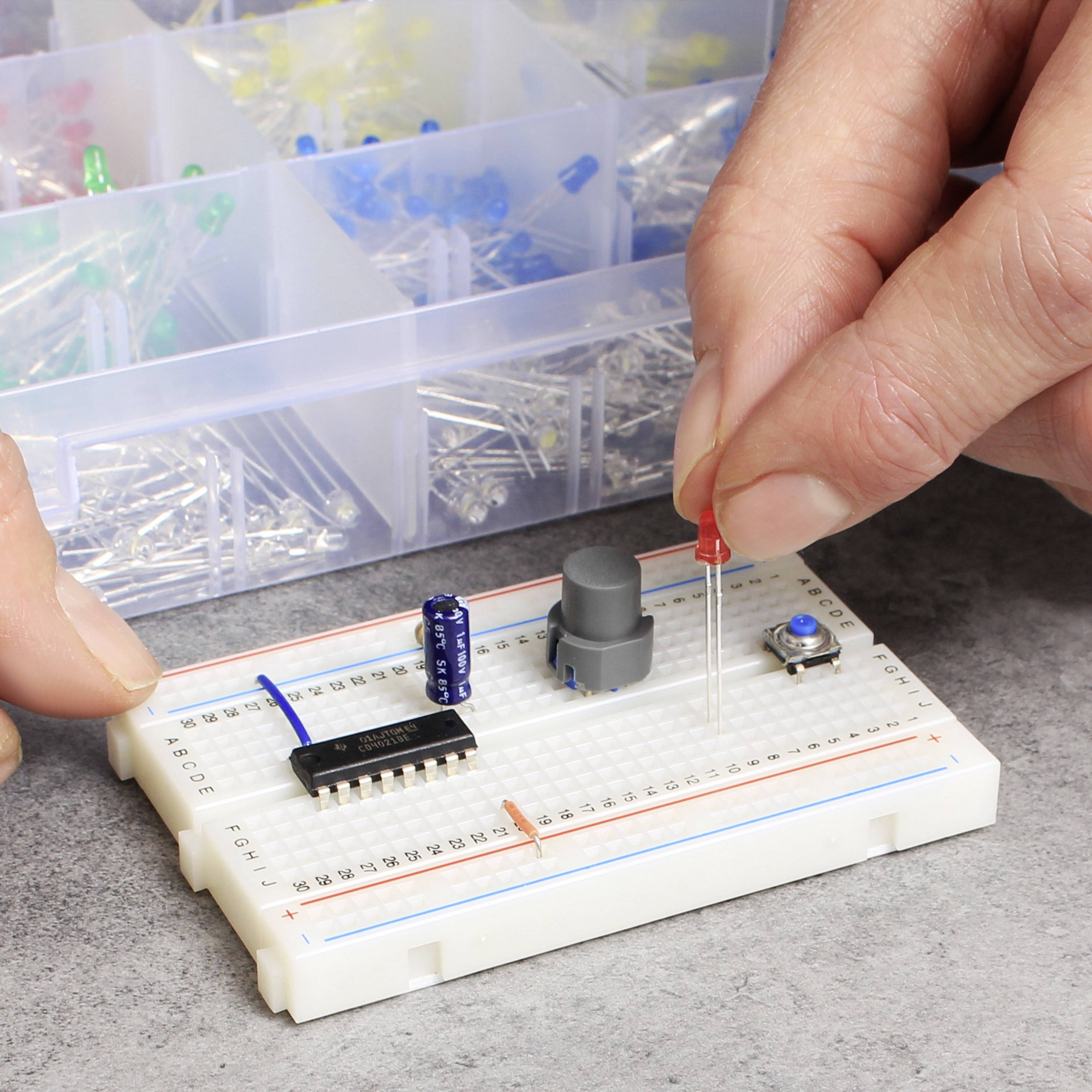 Quadrios 23O191 LED-Sortiment Rot, Grün, Gelb, Blau, Weiß 3mm 20mA 2 V, 3V