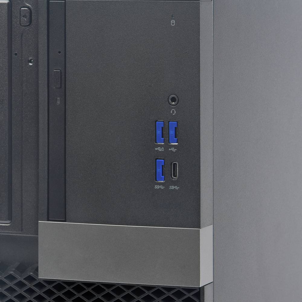 Ein Computergehäuse mit USB-Anschlüssen und Kopfhörerbuchse an der Vorderseite. Links sind Laufwerksschächte zu sehen.