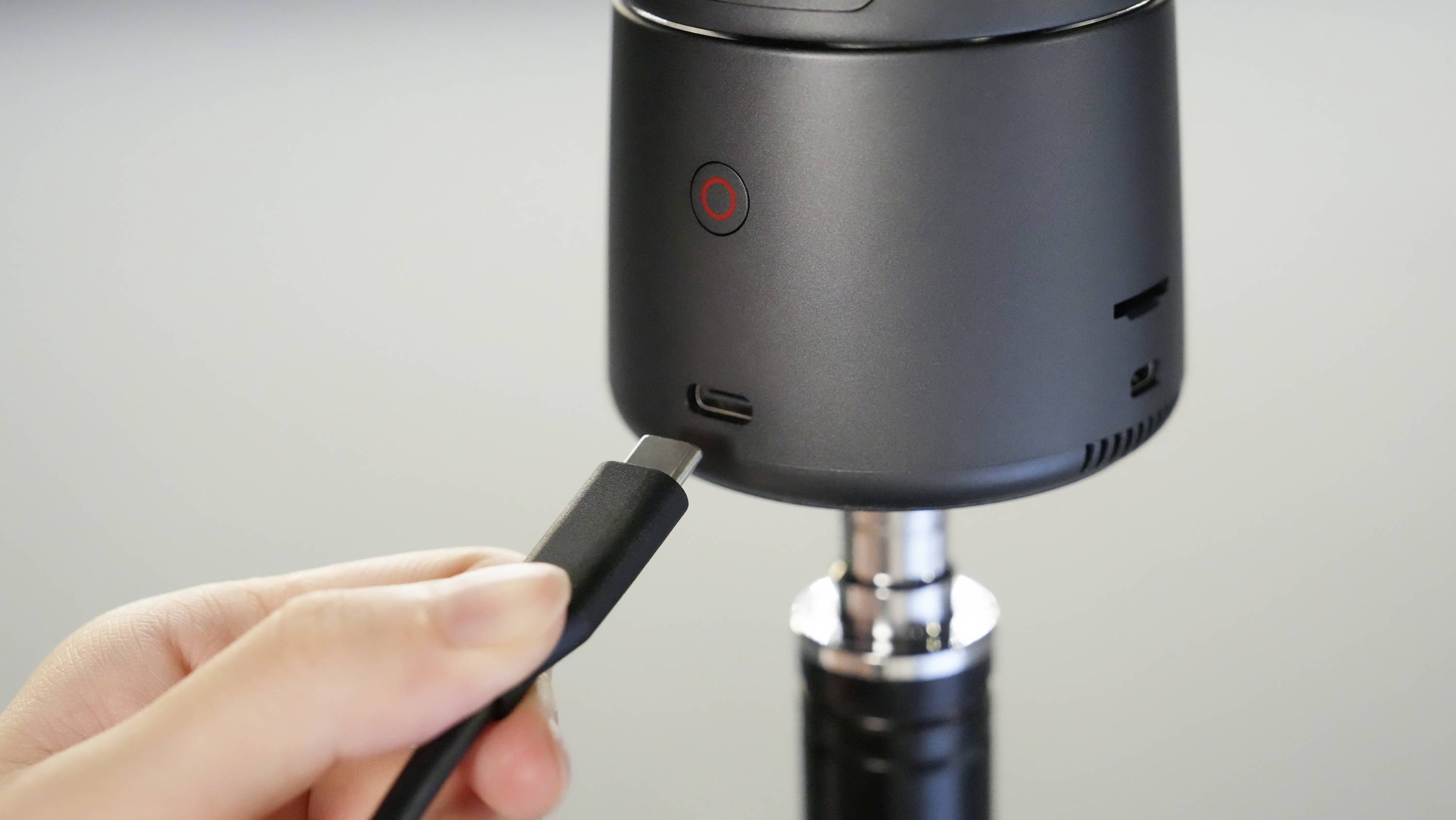 Obsbot Tail Air 4K-Webcam 3840 x 2160 Pixel Gestensteuerung, Schnelles Auto-Tracking per AI