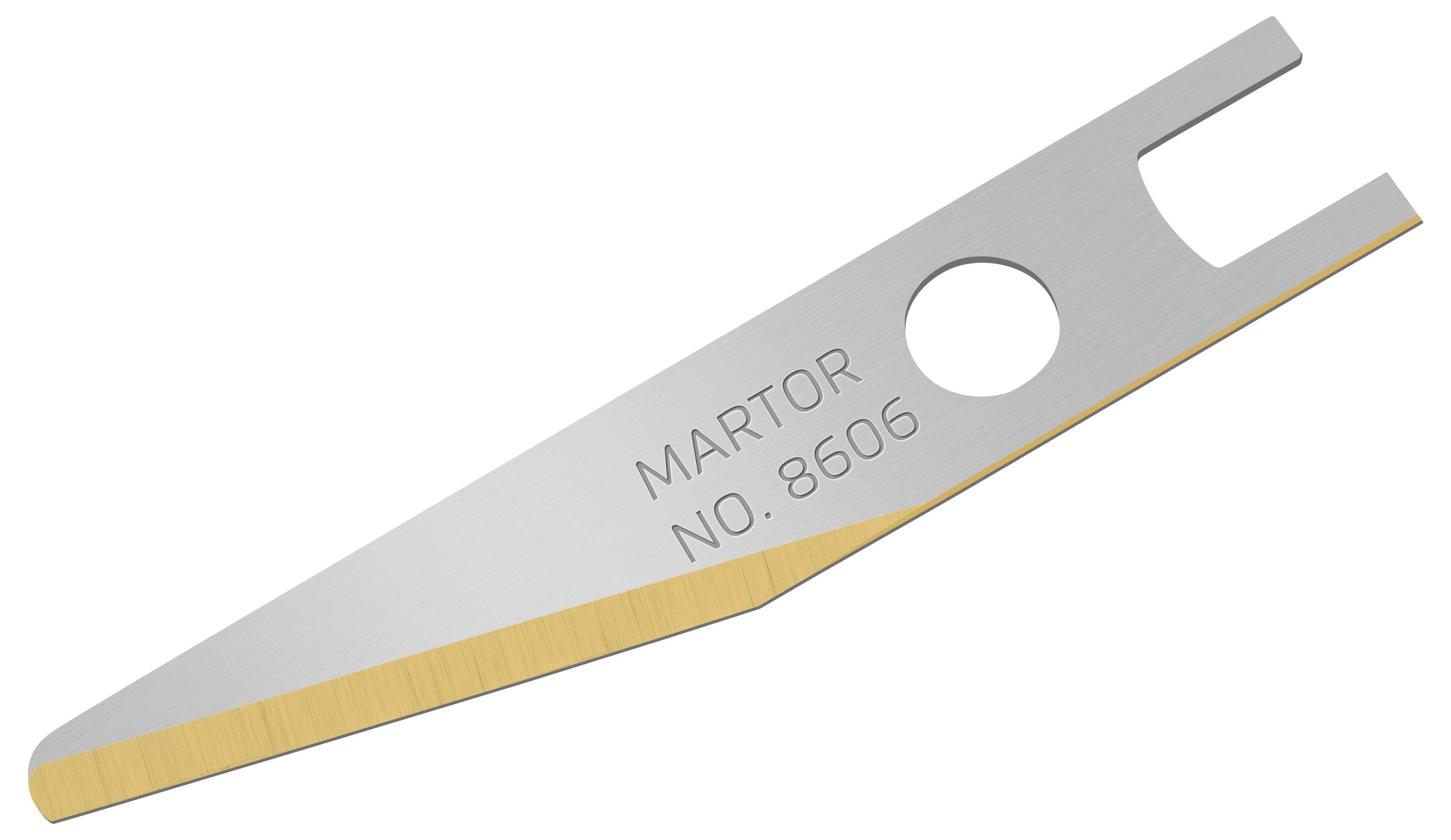 Abgebildet ist eine silberfarbene Klinge mit der Aufschrift 'MARTOR NO. 8606', die leicht gebogen ist und eine scharfe Spitze hat.