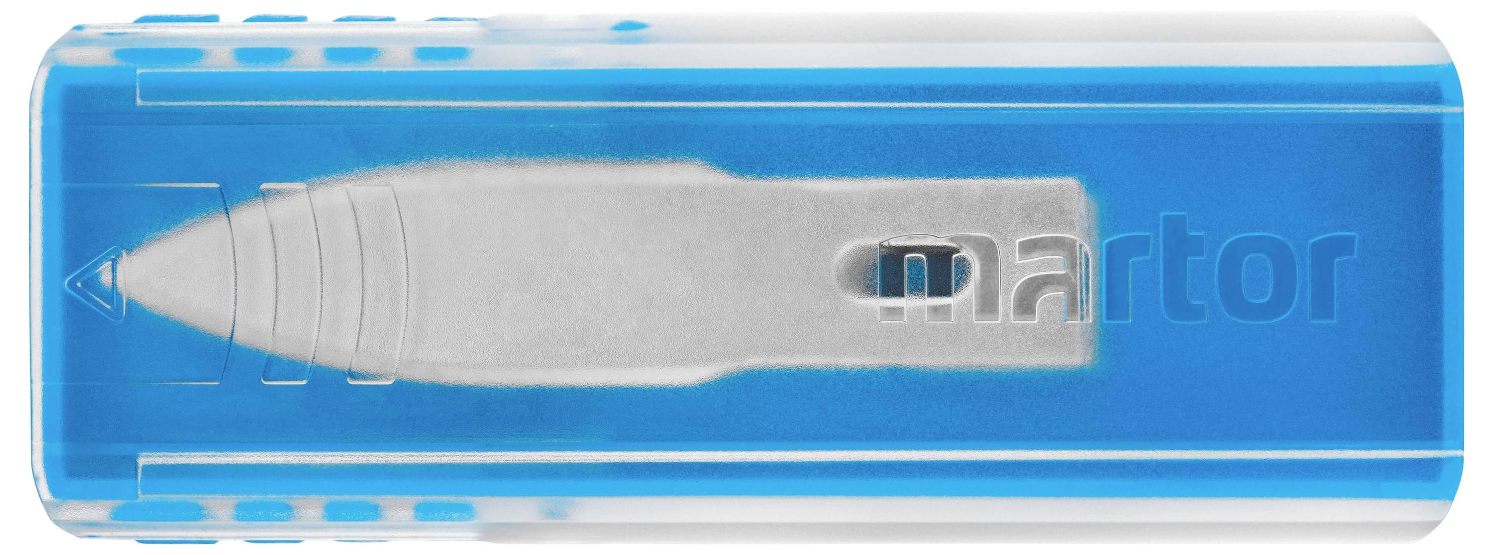 Blauer Klingenhalter mit sichtbarer Klinge in der Mitte. Markenname 'martor' auf der rechten Seite des Halters.