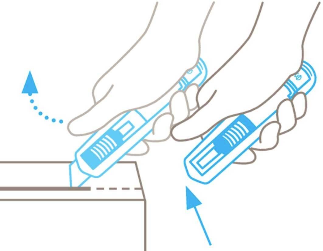 Illustration zeigt zwei Hände, die einen Cutter verwenden, um einen Karton zu öffnen. Eine gestrichelte Linie weist auf den Schneideweg hin.
