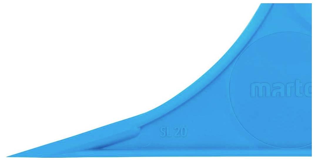 Ein blauer Anspitzer in Nahaufnahme mit der Aufschrift 'marto'.