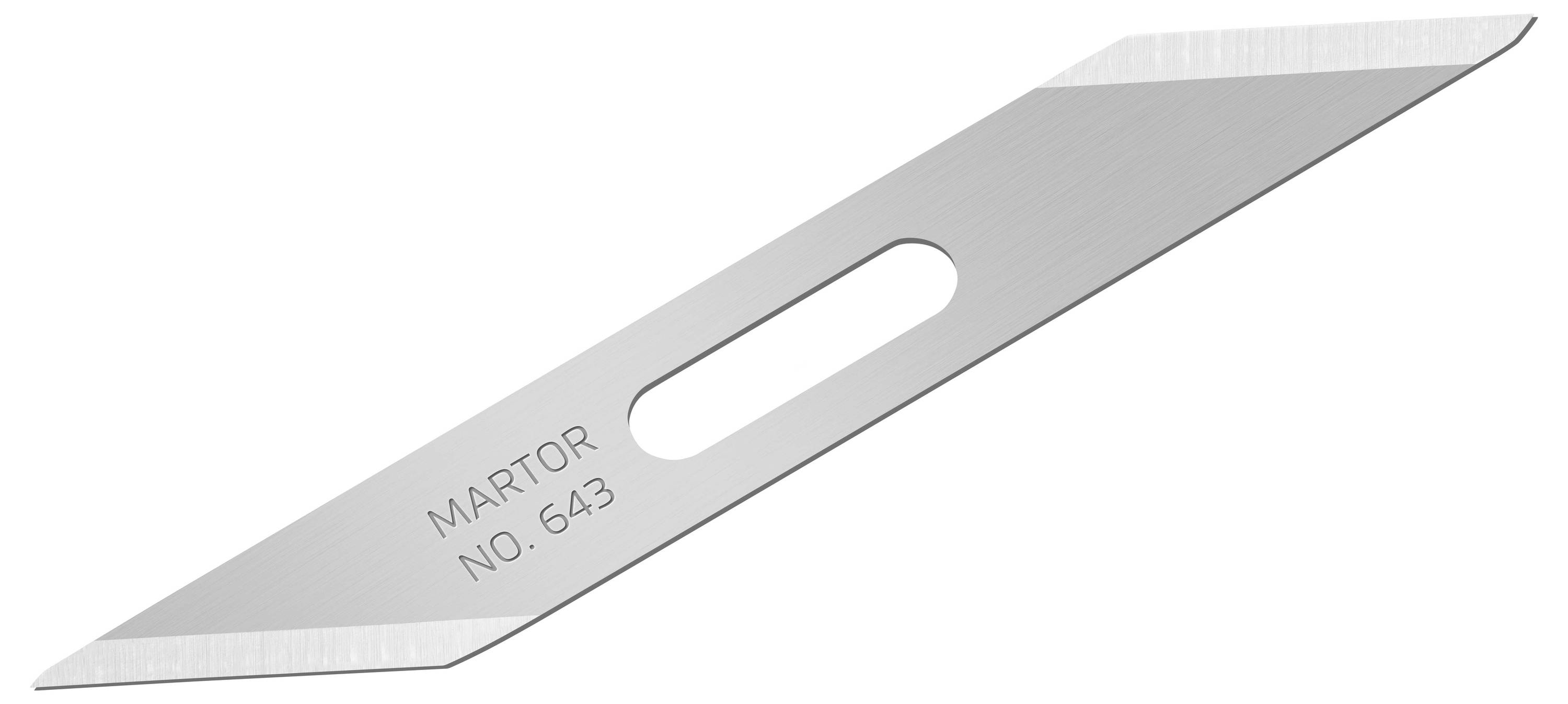 Ein silbernes Ersatzmesser der Marke MARTOR, Modellnummer 643. Es hat eine scharfe, abgeschrägte Schneide und eine ovale Aussparung in der Mitte.