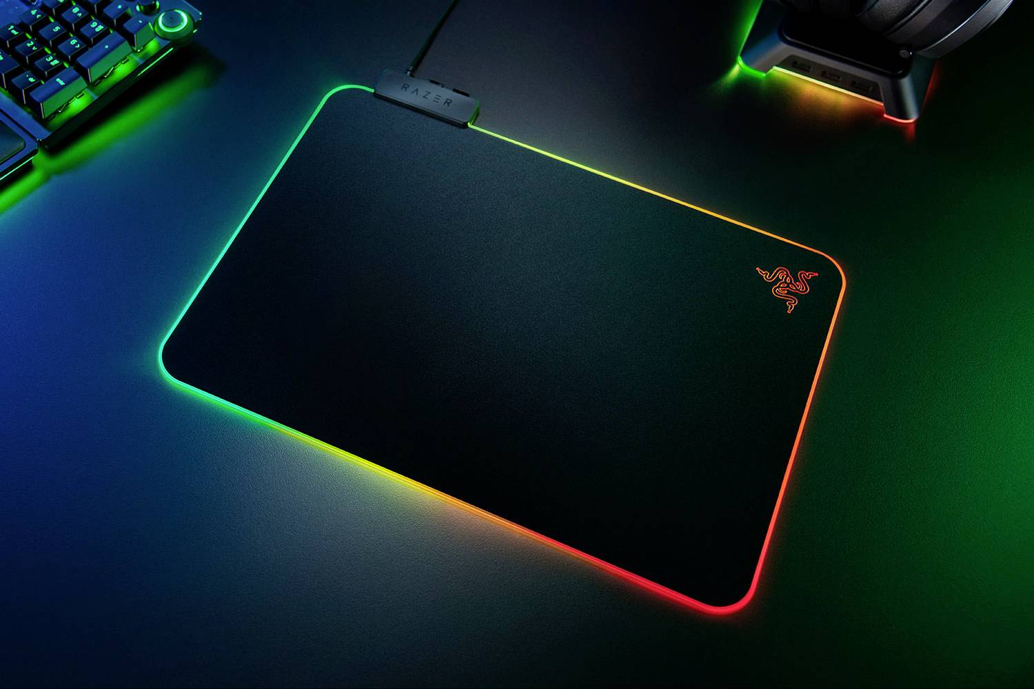 RAZER Firefly V2 Gaming-Mauspad Beleuchtet Schwarz, RGB