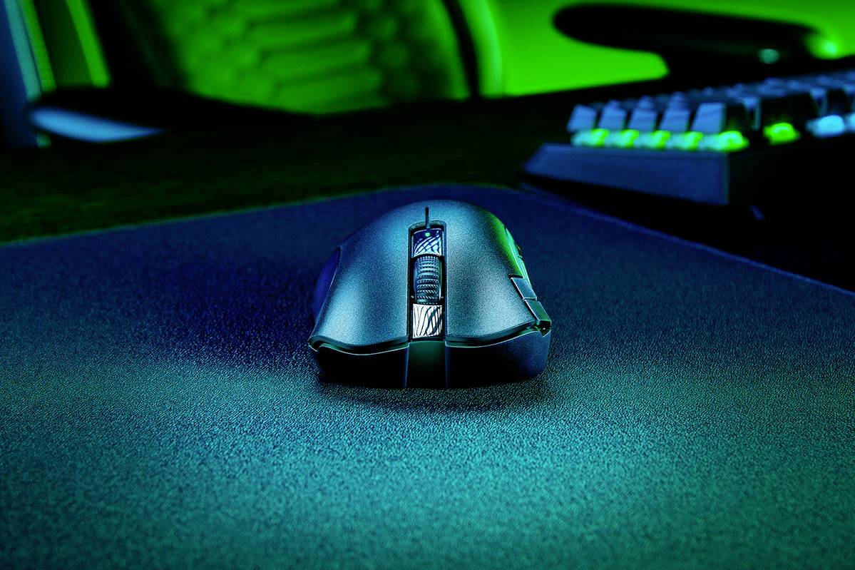RAZER Deathadder V2 X HyperSpeed Ergonomische Gaming-Maus Bluetooth®, Funk Optisch Schwarz 7 Tasten 14000 dpi Ergonomisch