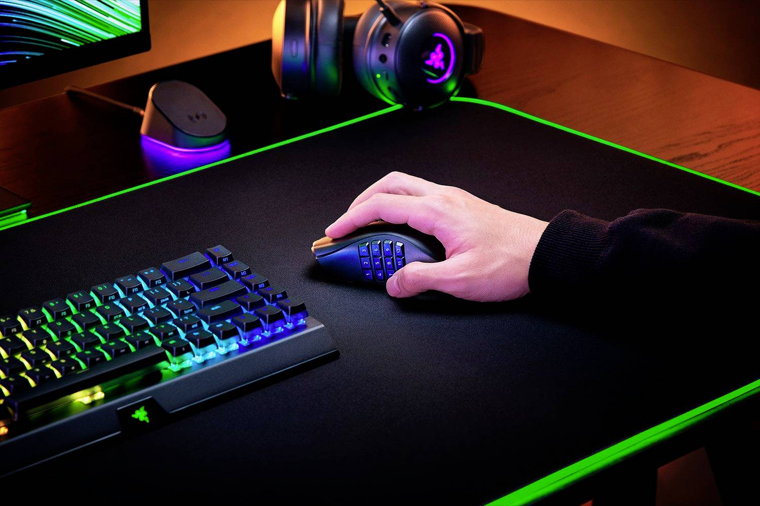 RAZER Naga V2 Pro Ergonomische Gaming-Maus Bluetooth®, Funk, Kabelgebunden Optisch Schwarz 20 Tasten 30000 dpi Ergonomisch