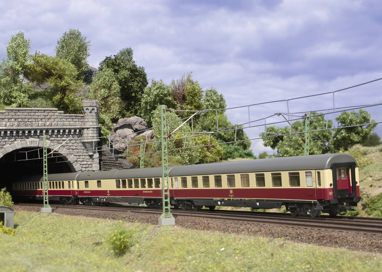 Märklin 43861 H0 Schnellzugwagen Purpurrot/Beige 1. Klasse der DB Apmz 121 1. Klasse