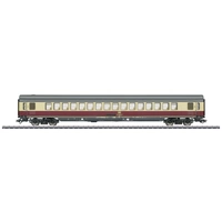 Märklin 43861 H0 Schnellzugwagen Purpurrot/Beige 1. Klasse der DB Apmz 121 1. Klasse Märklin 43861 H0 Schnellzugwagen Purpurrot/Beige 1. Klasse der DB Apmz 121 1. Klasse