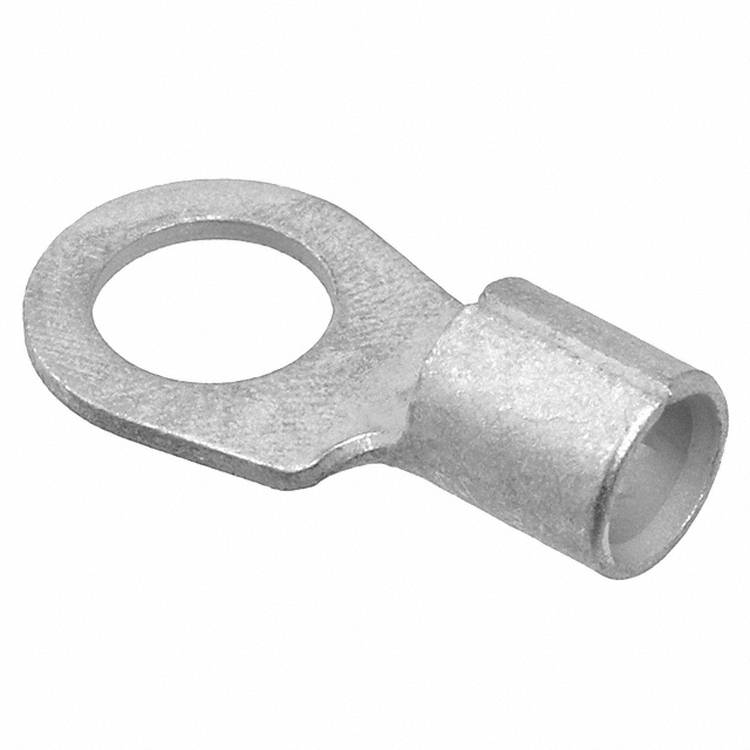 Ein Ringkabelschuh, der für elektrische Verbindungen verwendet wird, weist eine kreisförmige Öffnung für einen Bolzen und eine zylindrische Hülse zur Befestigung des Drahts auf.