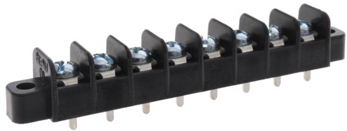Ein schwarzer Elektroklemmenblock mit acht Schraubklemmen und Metallverbindern zum Verdrahten.