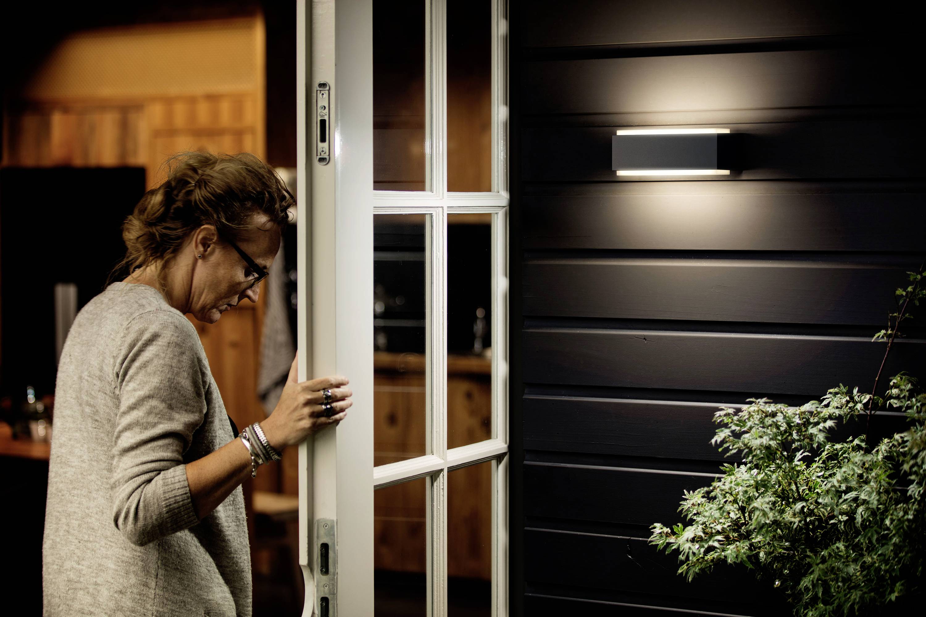 Philips LED Stratosphere 8720169257313 LED-Außenwandleuchte LED 3.8 W Anthrazit