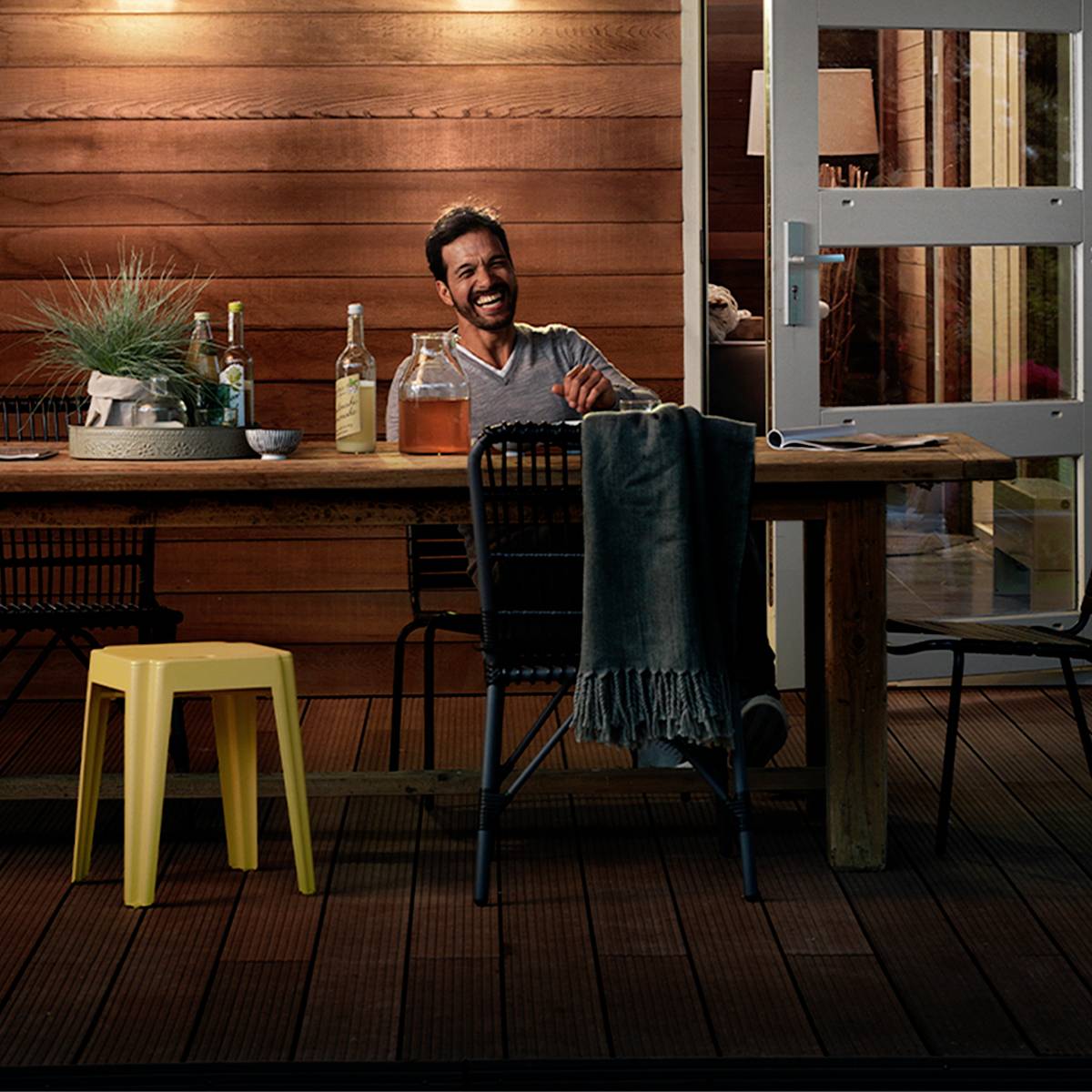 Philips LED Kylis 8720169266551 LED-Außenwandleuchte GU10 Schwarz