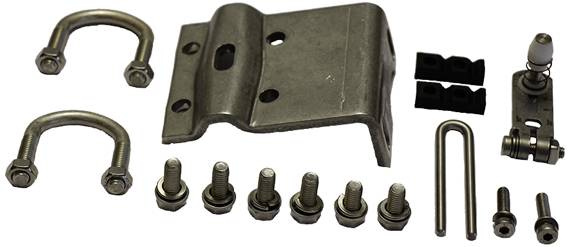 Metallbausatz mit Schrauben, Muttern, Halterungen und Klammern auf weißem Hintergrund. Komponenten für Montagezwecke.