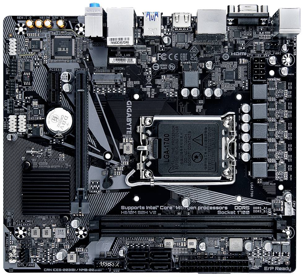Mainboard eines Computers mit Intel-Prozessor-Sockel, DDR3-Speichersteckplätzen und PCIe-Steckplätzen. Markenname 'GIGABYTE'.