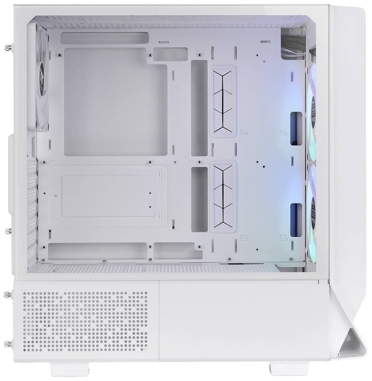 Ein leerer weißer Computergehäuse zeigt Innenraum mit RGB-beleuchteten Lüftern an der Seite.