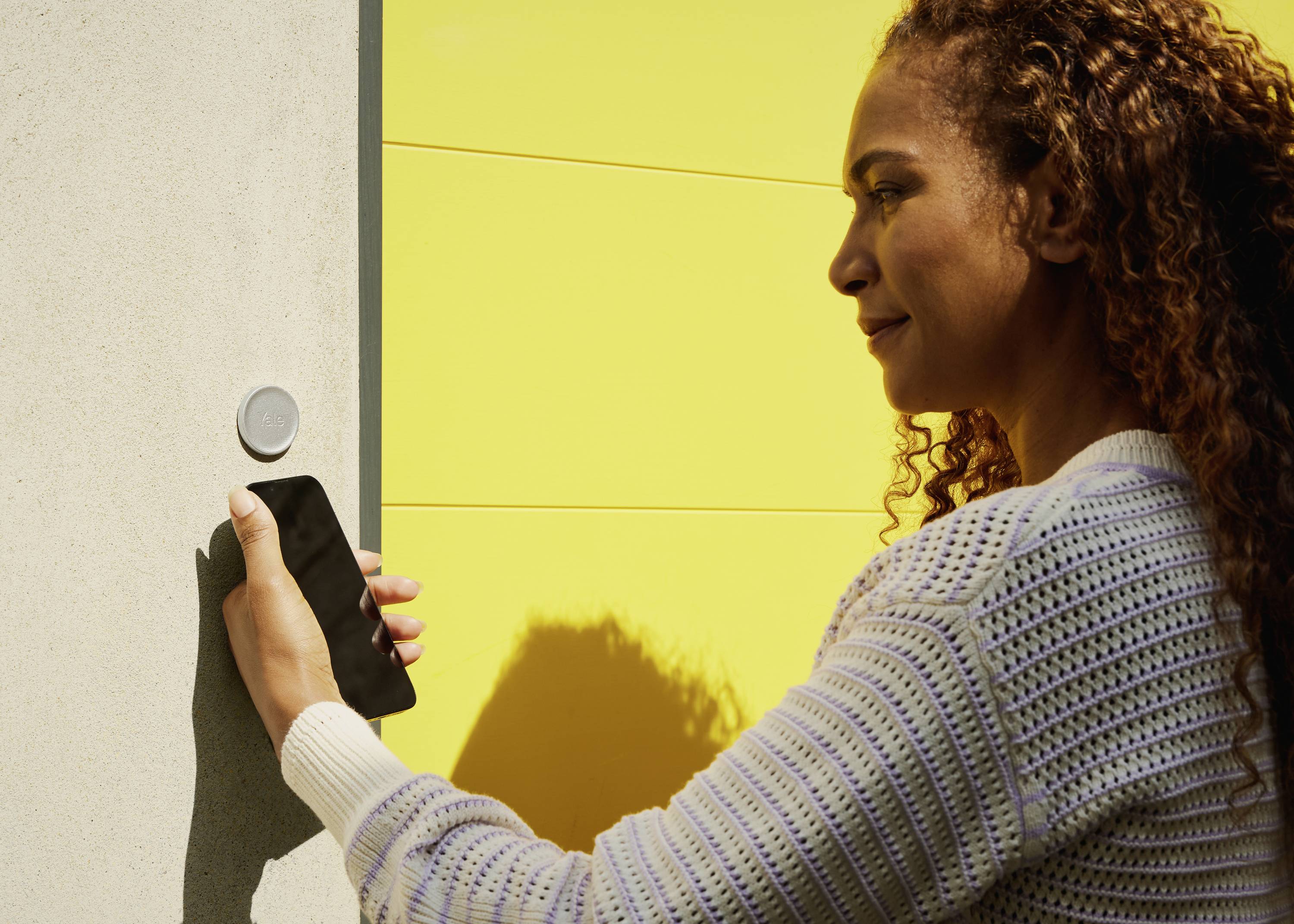 YALE 05/103210/SI Türschloss Bluetooth-fähig