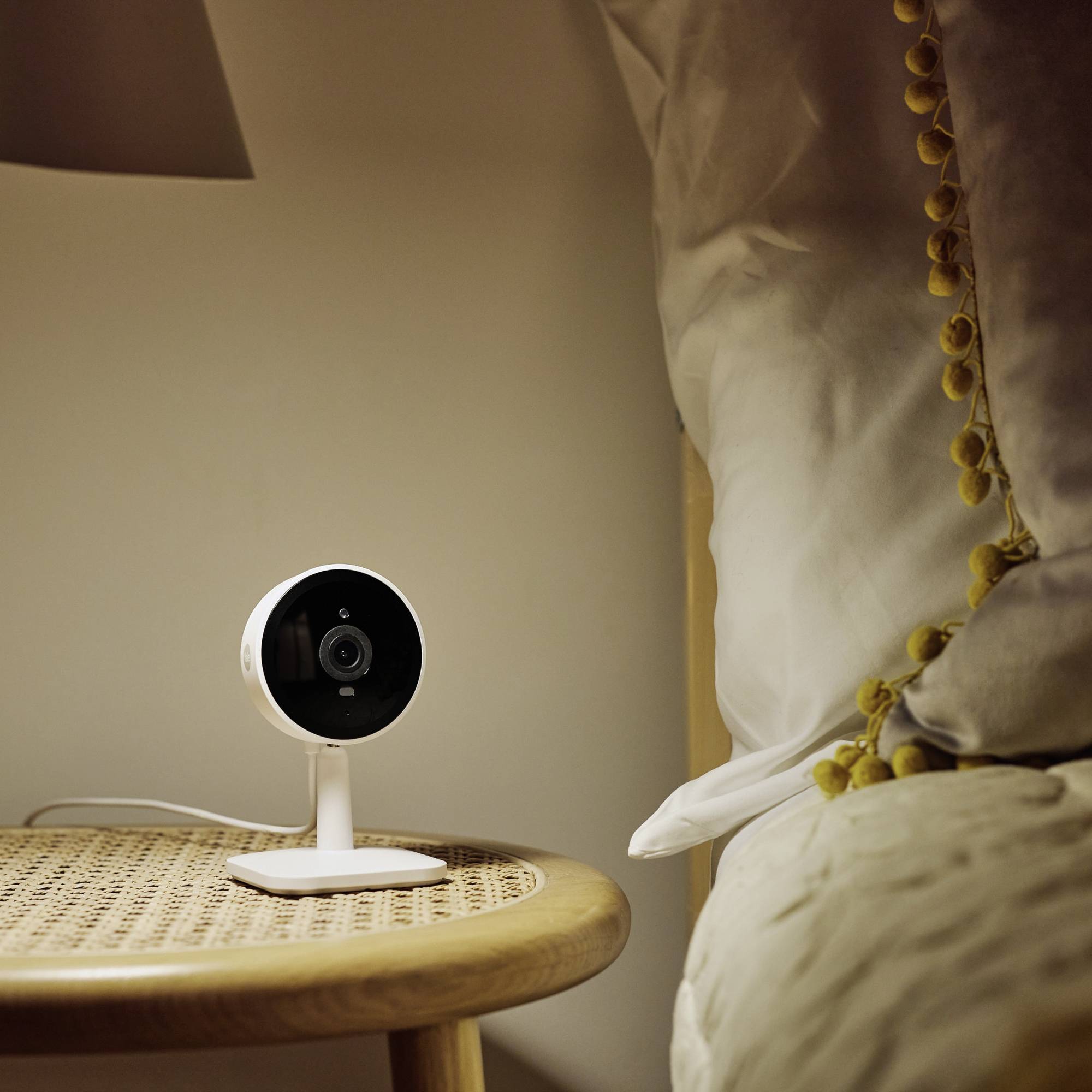 YALE SV-IC-1A-W-EU WLAN IP Überwachungskamera 1920 x 1080 Pixel