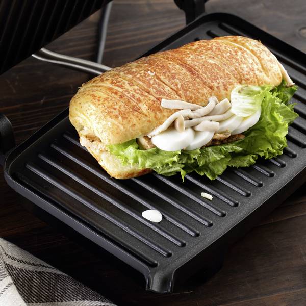 MasterPRO Elektro Kontaktgrill Antihaftbeschichtung, Cool-Touch-Gehäuse, Überhitzungsschutz Schwarz/Edelstahl