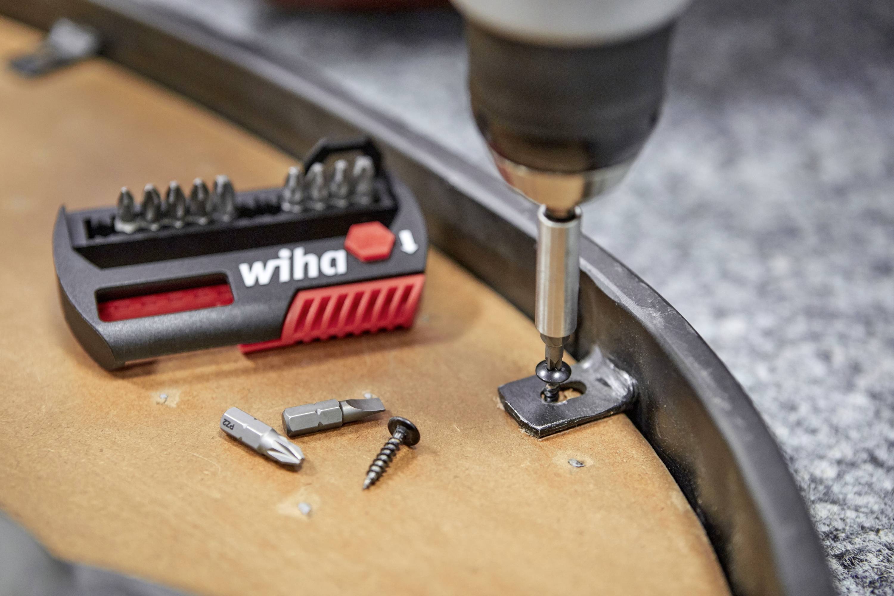 Wiha 39040 Bit-Set 13teilig Kreuzschlitz Phillips, Kreuzschlitz Pozidriv, TORX inkl. Bithalter