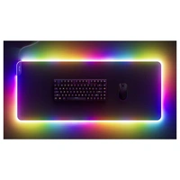 HYTE CNVS Intense Play Mat qRGB Gaming Mauspad - schwarz Gaming-Mauspad Schwarz HYTE CNVS Intense Play Mat qRGB Gaming Mauspad - schwarz Gaming-Mauspad Schwarz