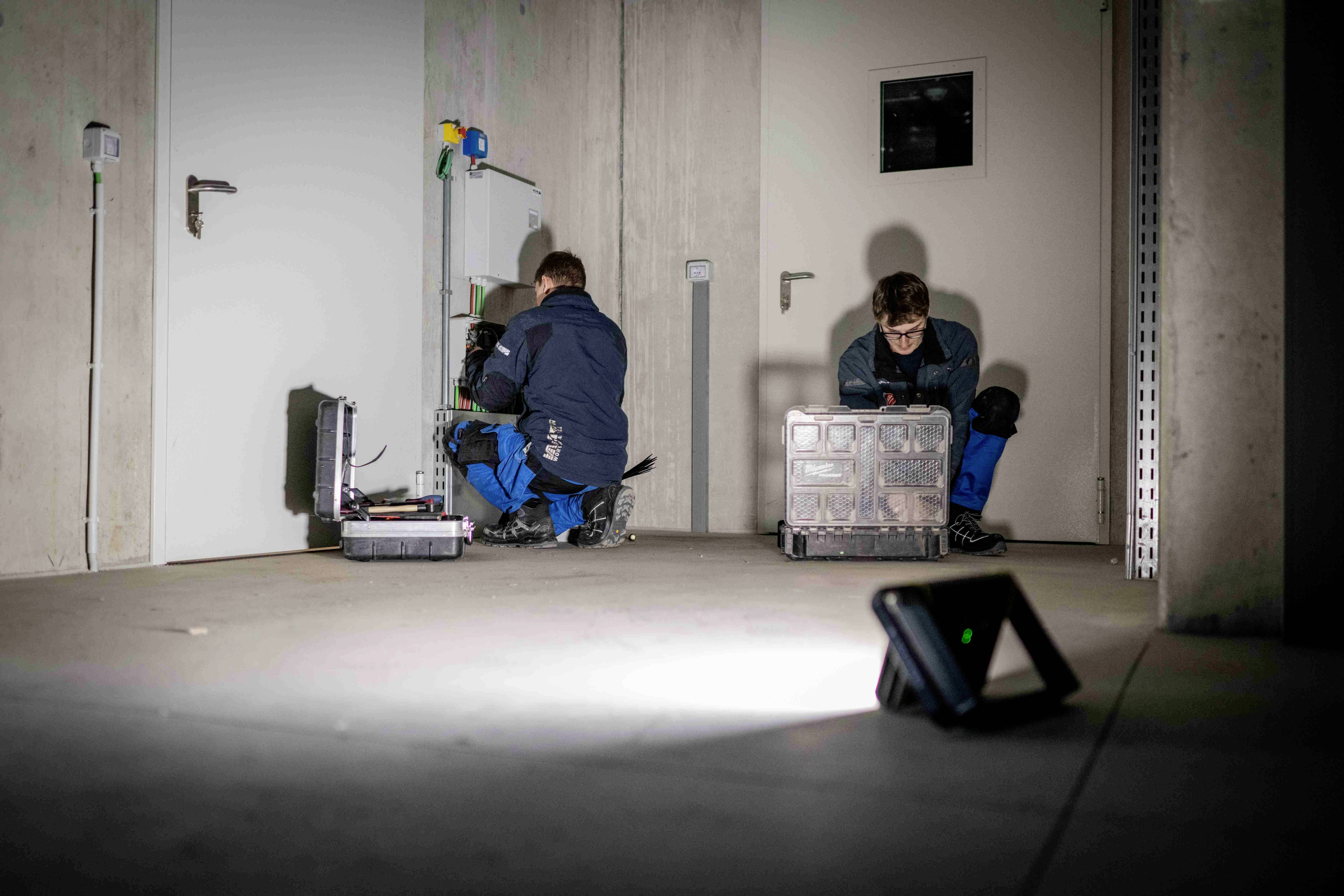 Ledlenser AF8R Work LED Arbeitsleuchte akkubetrieben, netzbetrieben 500 lm, 2300 lm, 4000 lm