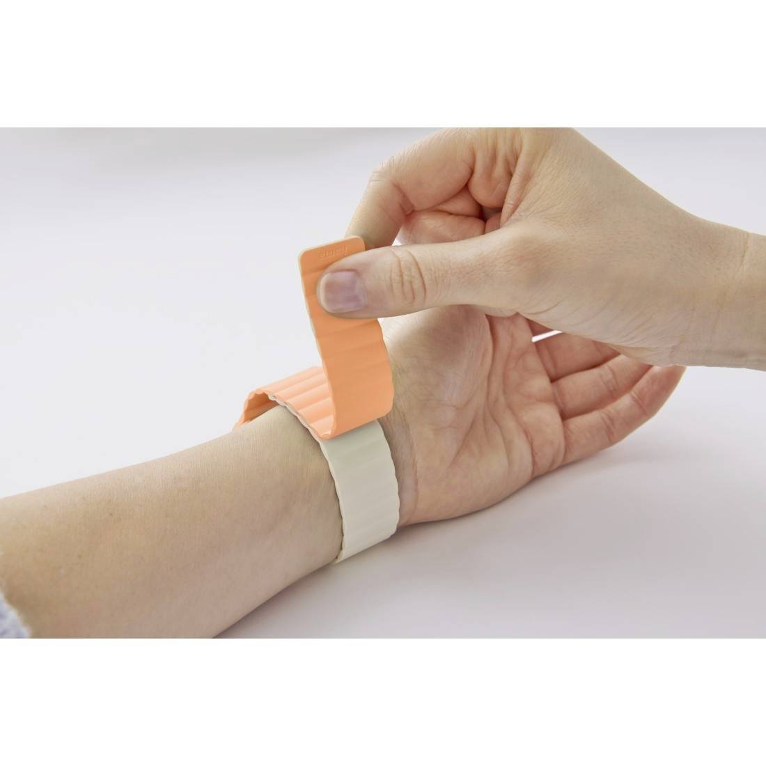 Hama Fantastic Feel Armband mit Magnetverschluss 38 mm, 40 mm, 41mm Orange, Beige Watch Series 1, Watch Series 2, Watch Series