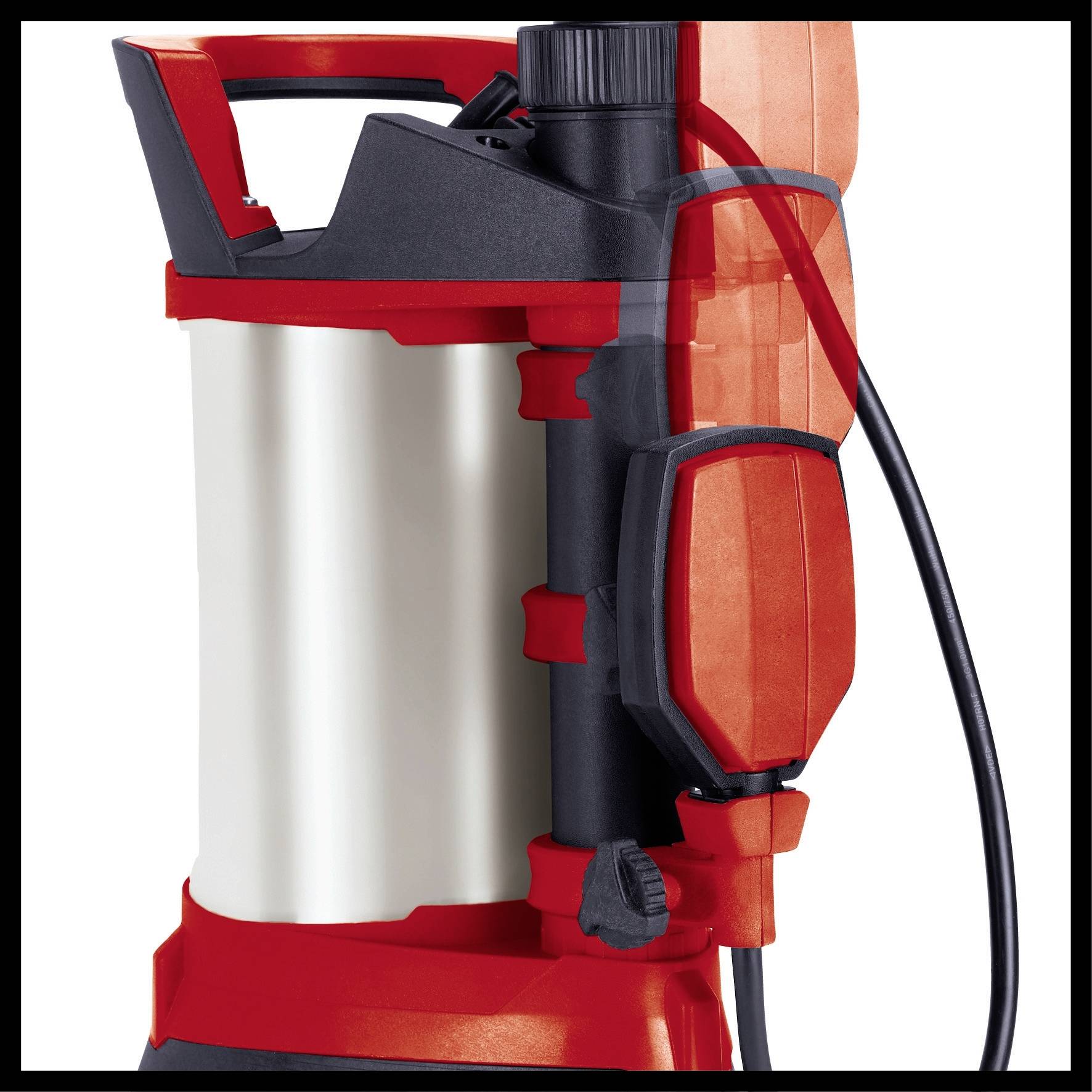 Nahaufnahme einer rot-schwarzen Wasserpumpe mit Kabel und Griff oben.