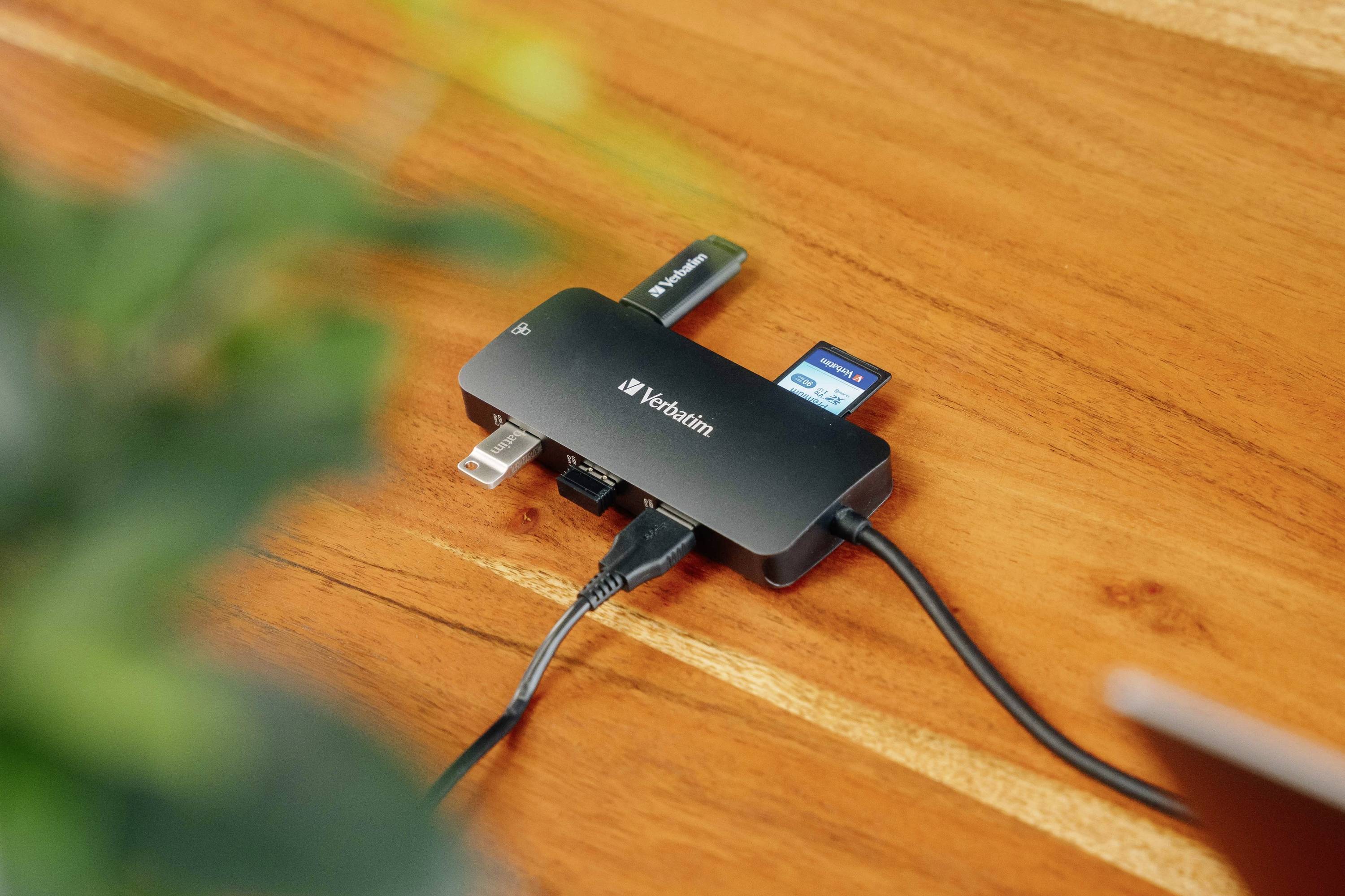 Verbatim 32152 USB-Hub 9 Port HDMI®, microSD, RJ45, SD, USB-A (USB 3.2 Gen 1), USB-A (USB 3.2 Gen 1), USB-A (USB 3.2 Gen 2)