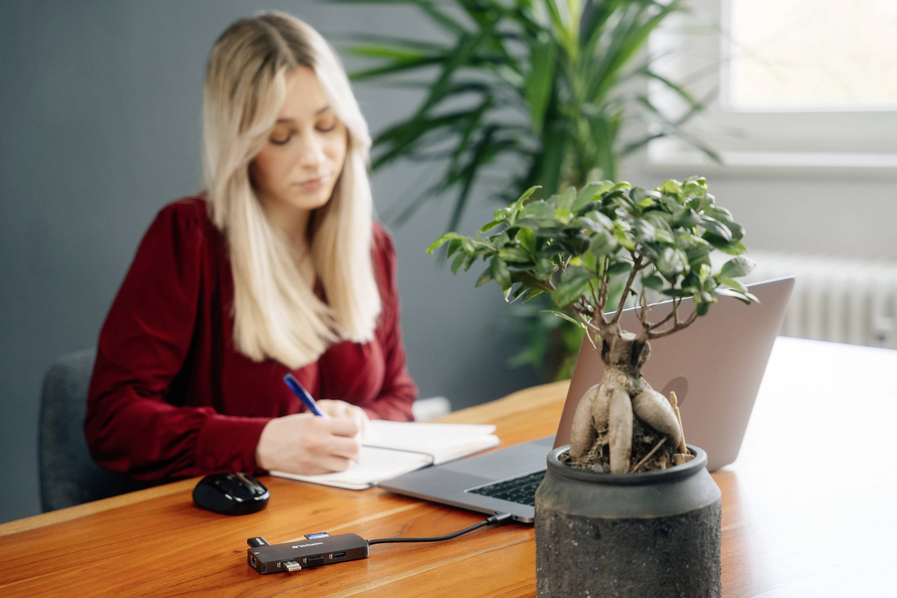 Verbatim 32152 USB-Hub 9 Port HDMI®, microSD, RJ45, SD, USB-A (USB 3.2 Gen 1), USB-A (USB 3.2 Gen 1), USB-A (USB 3.2 Gen 2)