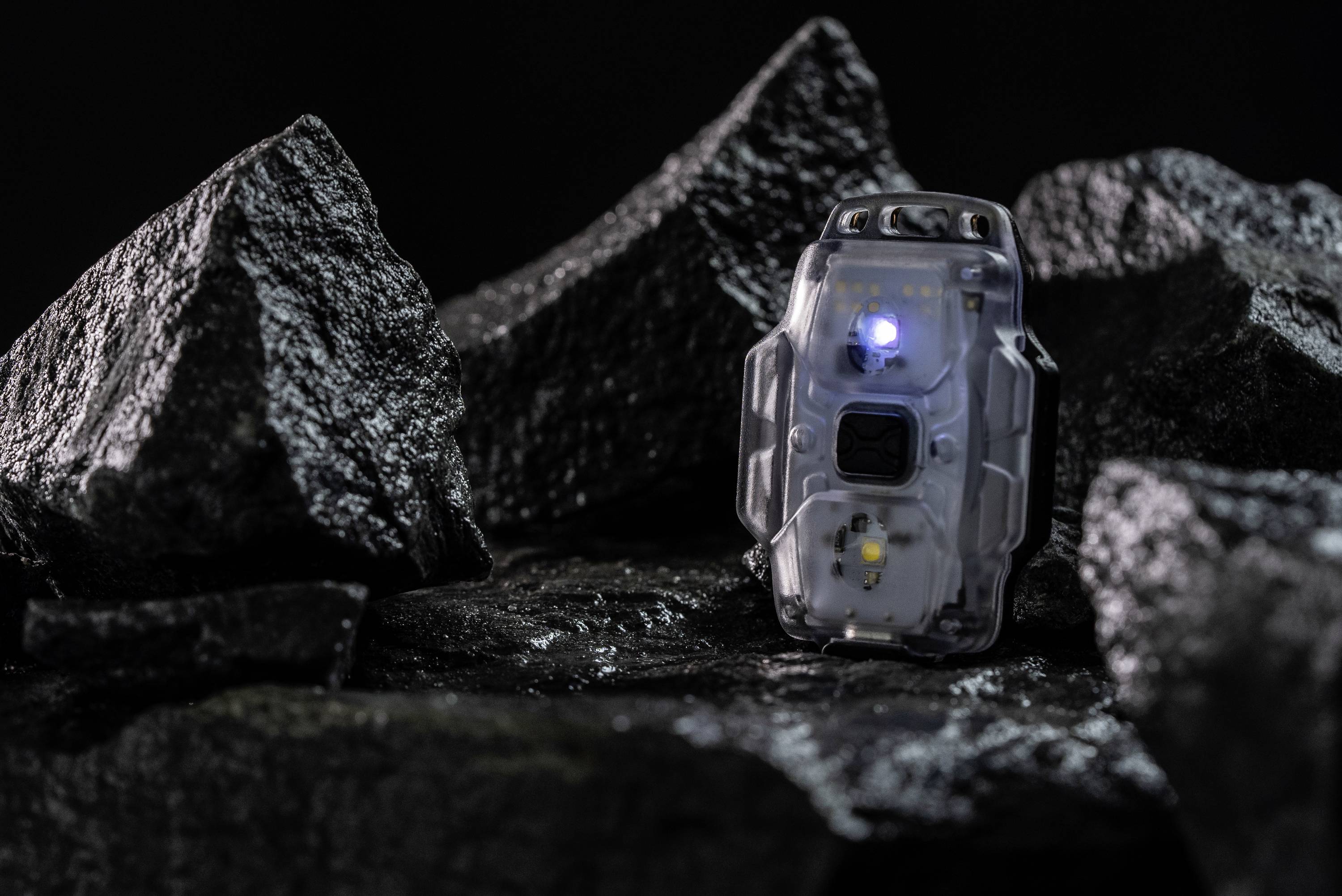 ArmyTek Crystal WUV Grey LED Taschenlampe mit Handschlaufe, mit USB-Schnittstelle akkubetrieben 150lm 34g