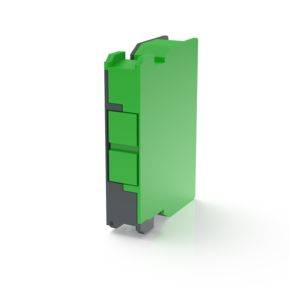 Ein grünes, rechteckiges elektronisches Modul mit Steckverbindungen an der Vorderseite, geeignet für industrielle Anwendungen.