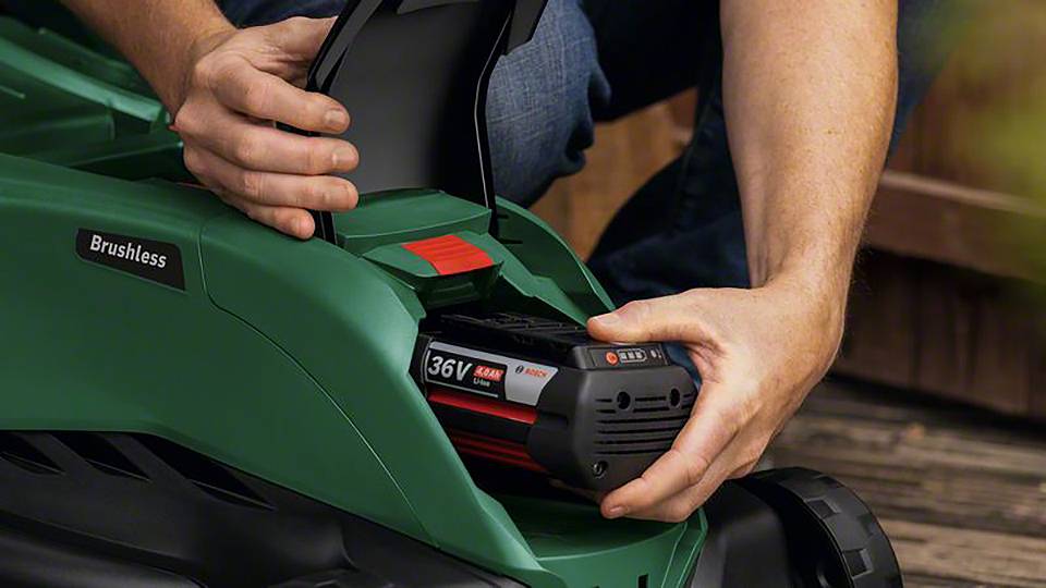 Bosch Home and Garden AdvancedRotak 36V-44-750 Akku Akku-Rasenmäher 36 V Schnittbreite (max.) 44 cm Geeignet für Rasenfläche, max. 750 m²