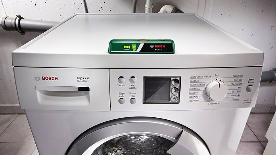 Bosch Home and Garden EasyLevel 0603663302 Laser-Wasserwaage