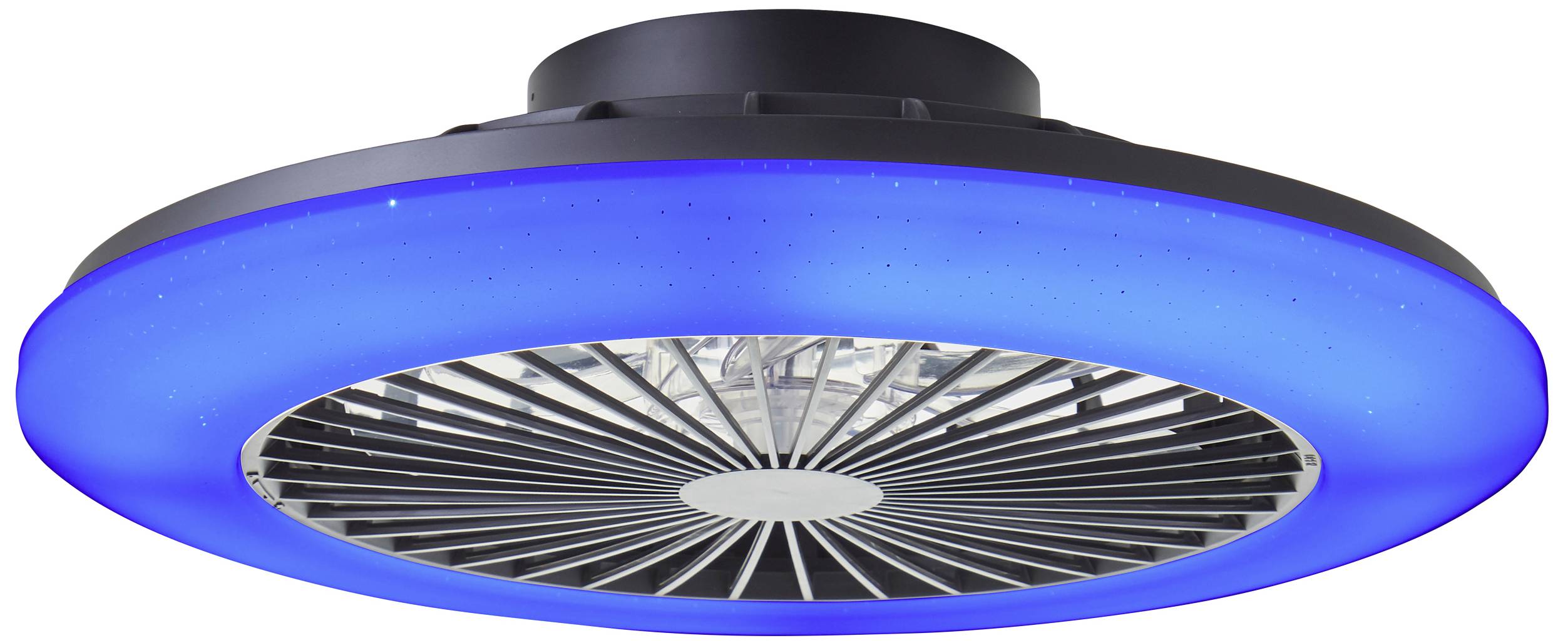 Blauer runder Deckenventilator mit schwarzem Gehäuse und sichtbaren Rotorblättern, wandnah montiert. Verleiht modernen Stil.