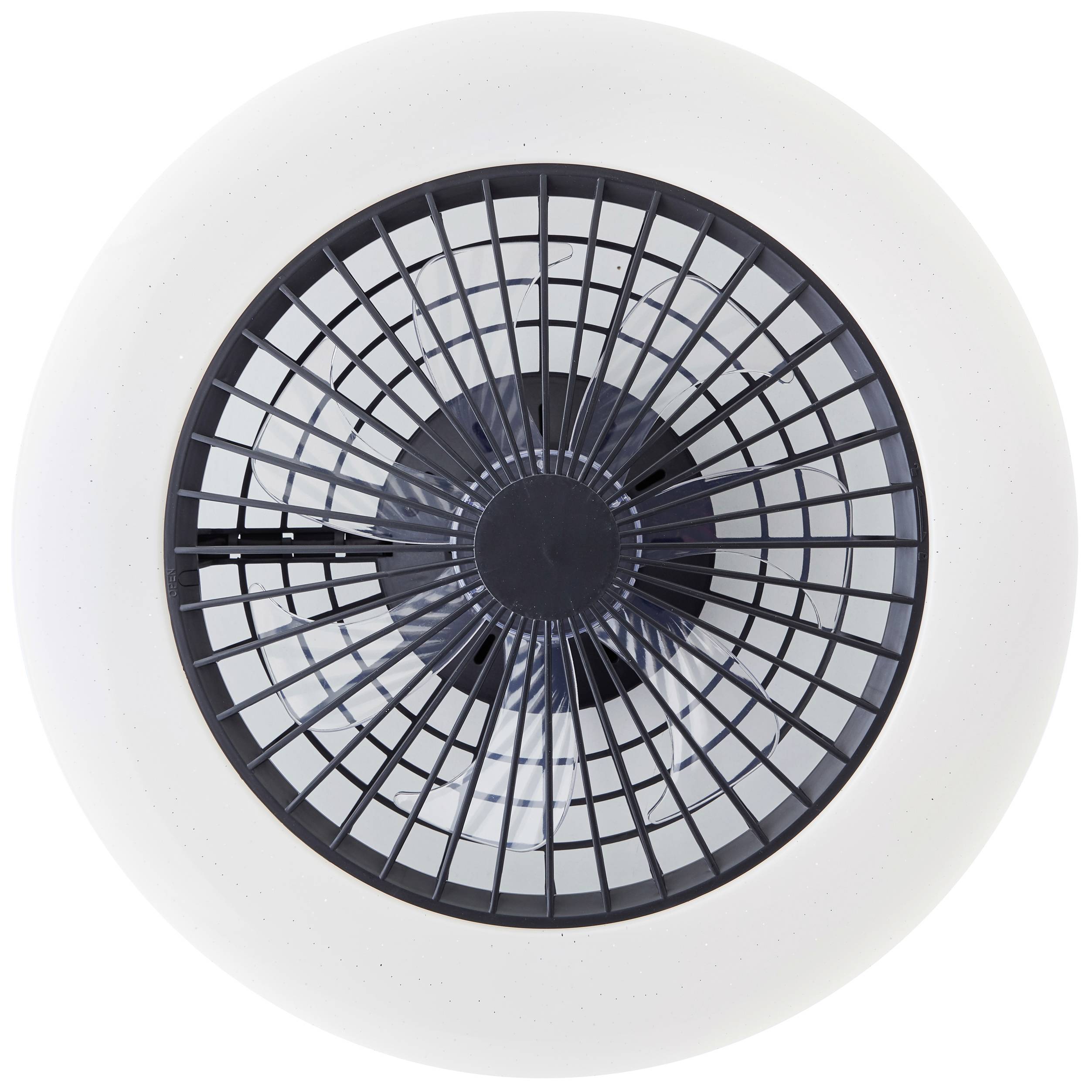 Ein moderner, runder Deckenventilator mit einem Gitter, das die Rotorblätter verbirgt. Design in Schwarz-Weiß, zentral platziert.
