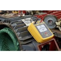 Fluke 1537 Isolationsmessgerät 250 V, 500 V, 1000 V, 2500V 500 GΩ Fluke 1537 Isolationsmessgerät 250 V, 500 V, 1000 V, 2500V 500 GΩ