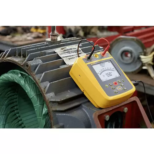 Fluke 1537 Isolationsmessgerät 250 V, 500 V, 1000 V, 2500V 500 GΩ Fluke 1537 Isolationsmessgerät 250 V, 500 V, 1000 V, 2500V 500 GΩ