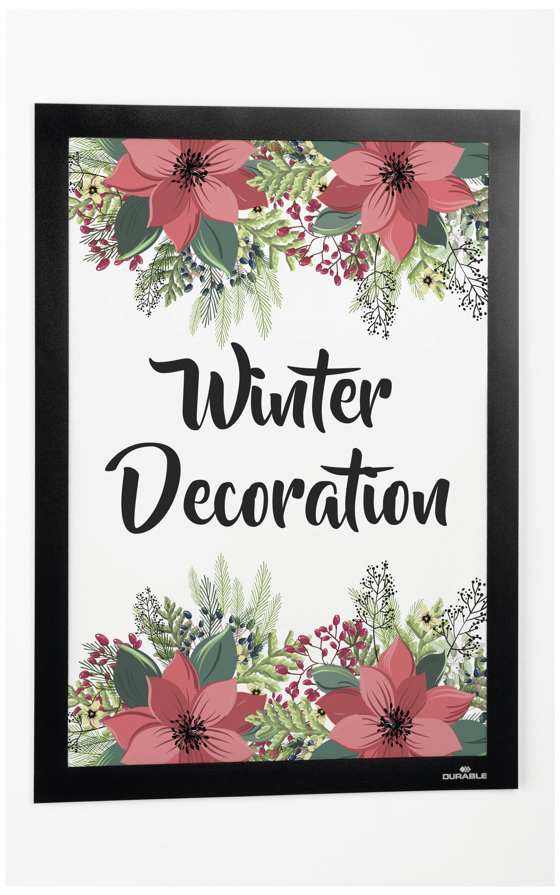Gerahmtes Poster mit floralen Wintermotiven und dem Schriftzug 'Winter Decoration'. Enthält rote Blumen und grüne Blätter.