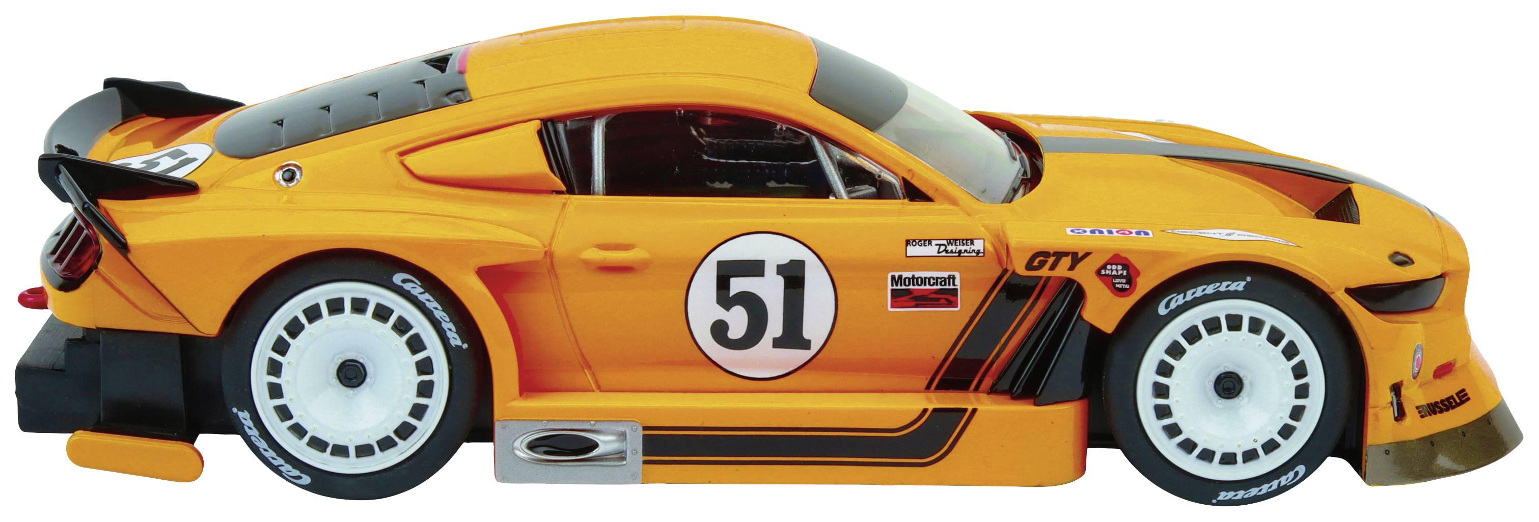 Ein orangefarbenes Spielzeugauto mit der Nummer '51' auf der Seite. Es hat Rennstreifen und detaillierte Radverzierungen.