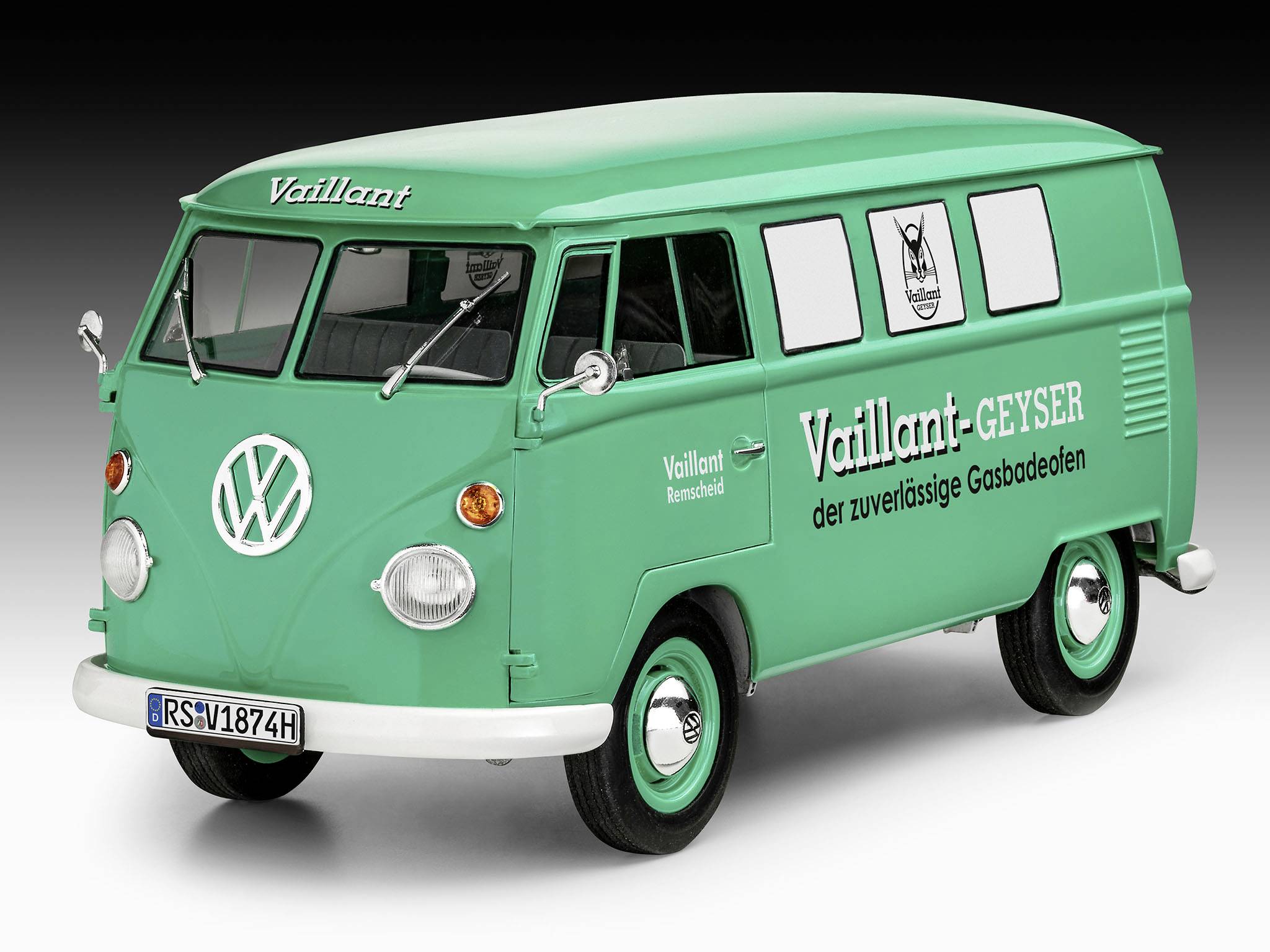 Ein grüner VW-Bus mit Vaillant-Werbung aus der Retro-Ära, zeigt Markennamen und Logo von Vaillant, ein Unternehmen für Gasbadeöfen.