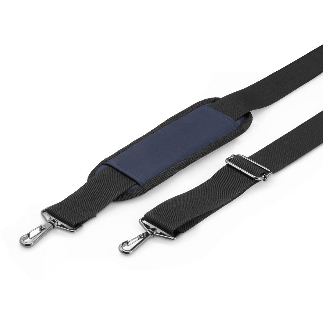 Schwarzer Nylon-Schultergurt mit zwei silbernen Karabinerhaken und einem gepolsterten blauen Abschnitt in der Mitte.
