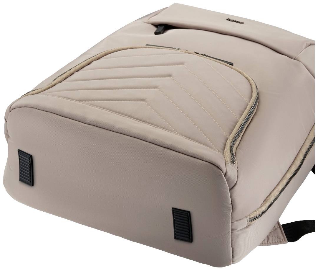 Ein beige Rucksack mit einem großen Hauptfach und einer vorderen Reißverschlusstasche, geeignet für Alltagsgegenstände.