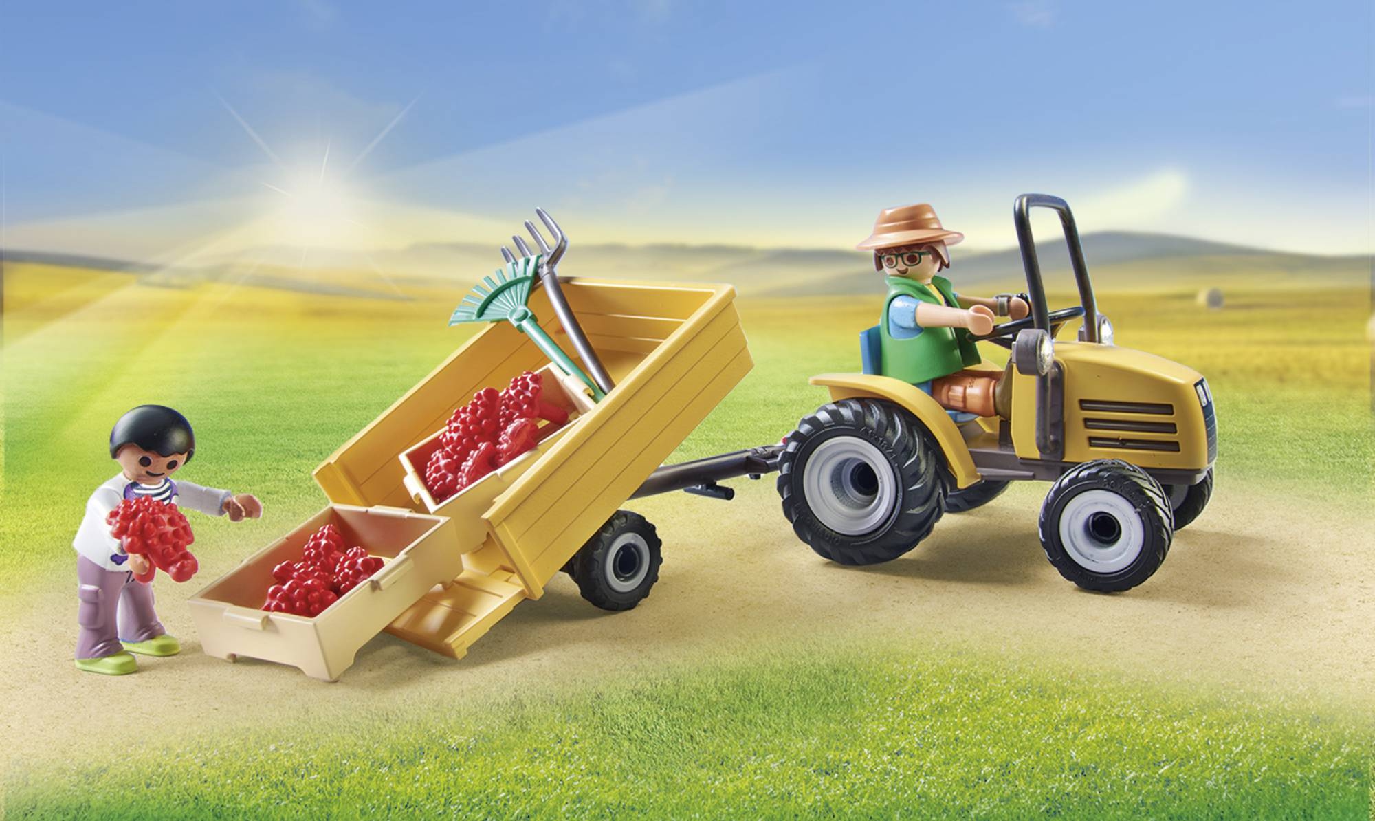 Playmobil® Country Traktor mit Anhänger und Wassertank 71442