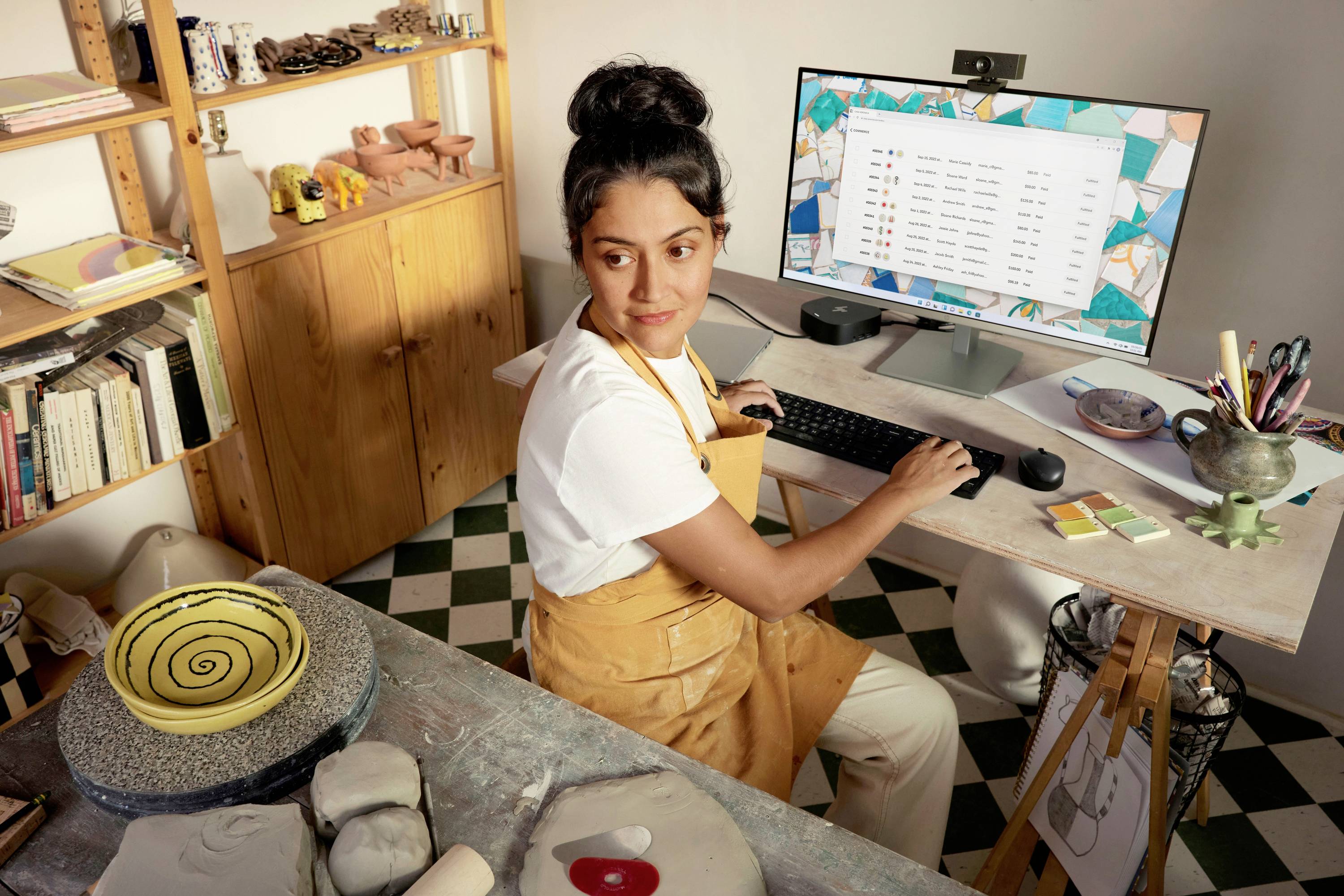 HP 350 Kabellos Tastatur Deutsch, QWERTZ Schwarz